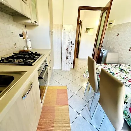 アパート Pascoli 12 -